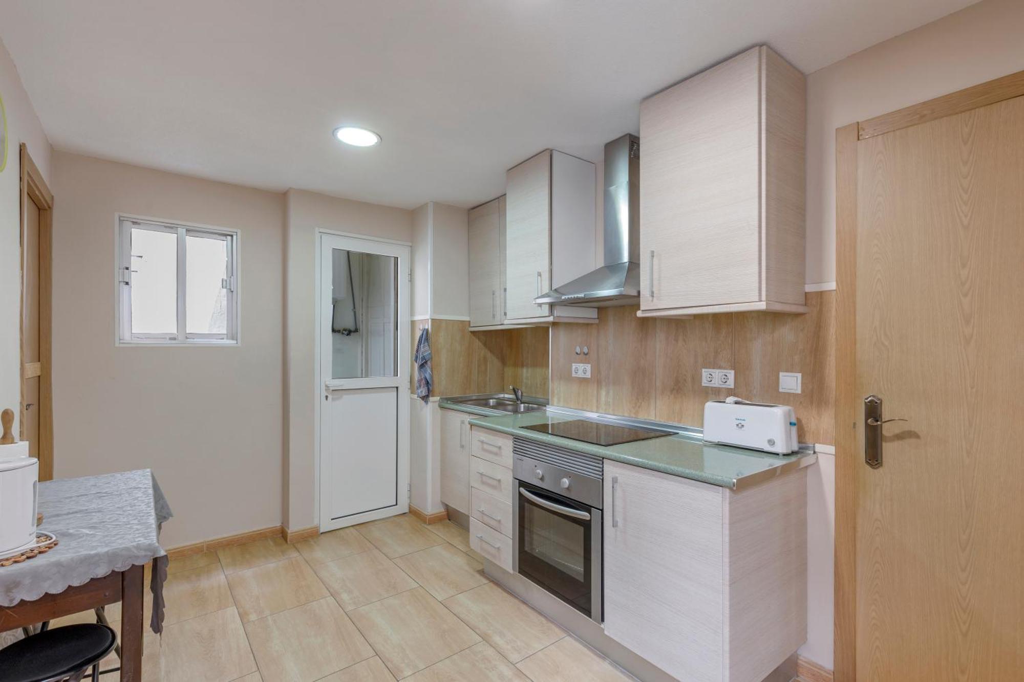 Agreda Apartment With Ac Alicante Bagian luar foto